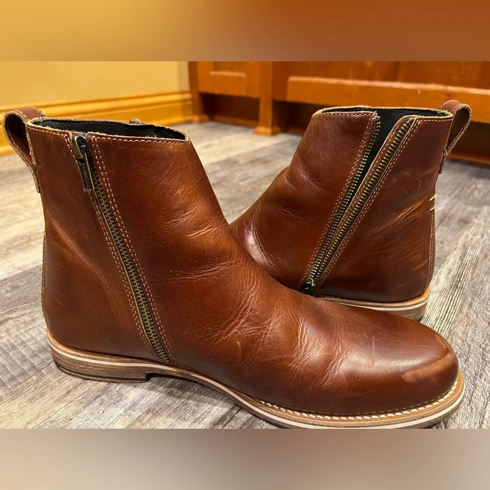 LIKE NEW! Helm Pablo tough leather boots size men’s 10.5